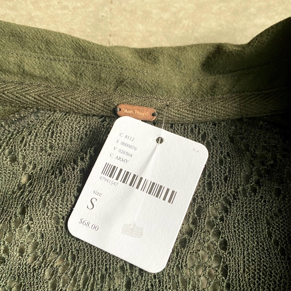 NWT Free People Button Down Collar Shirt - Picture 3 of 3